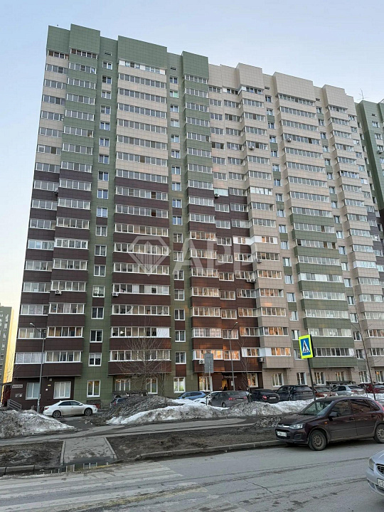 Сдаю 83 м² на трафике! фото