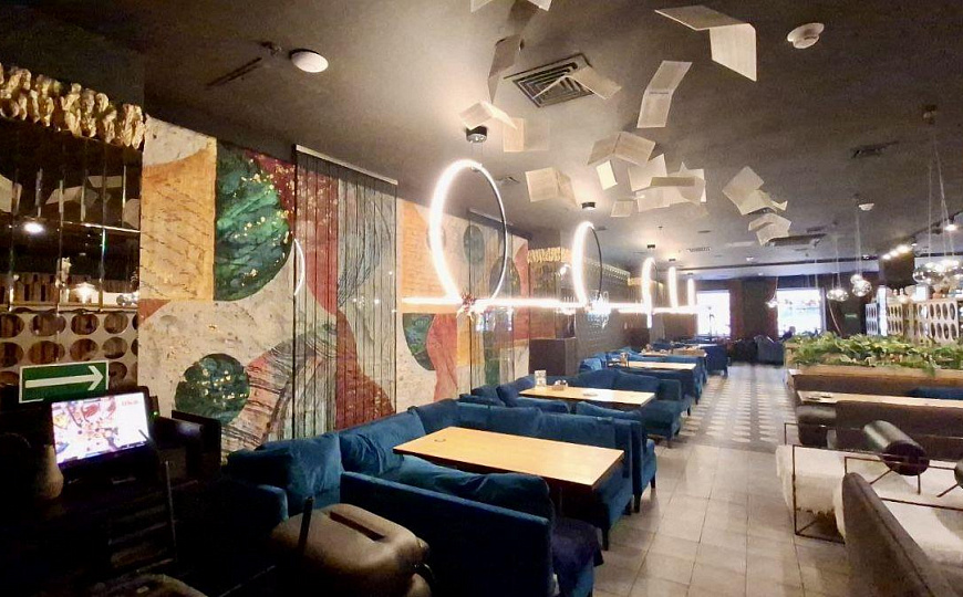 Помещение 550 м² под ресторан в БЦ «БэлПлаза» фото