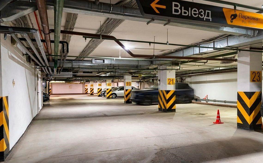 Помещение 550 м² под ресторан в БЦ «БэлПлаза» фото
