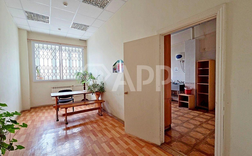 Офисно - складской комплекс   3 490 м² фото