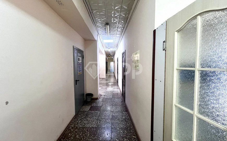 Аренда помещения, Центральная площадь с.Завьялово, 1 линия, 314м² фото