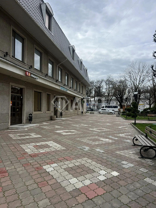 Сдам помещение свободного назначения, 600 м². От 300 м².  фото