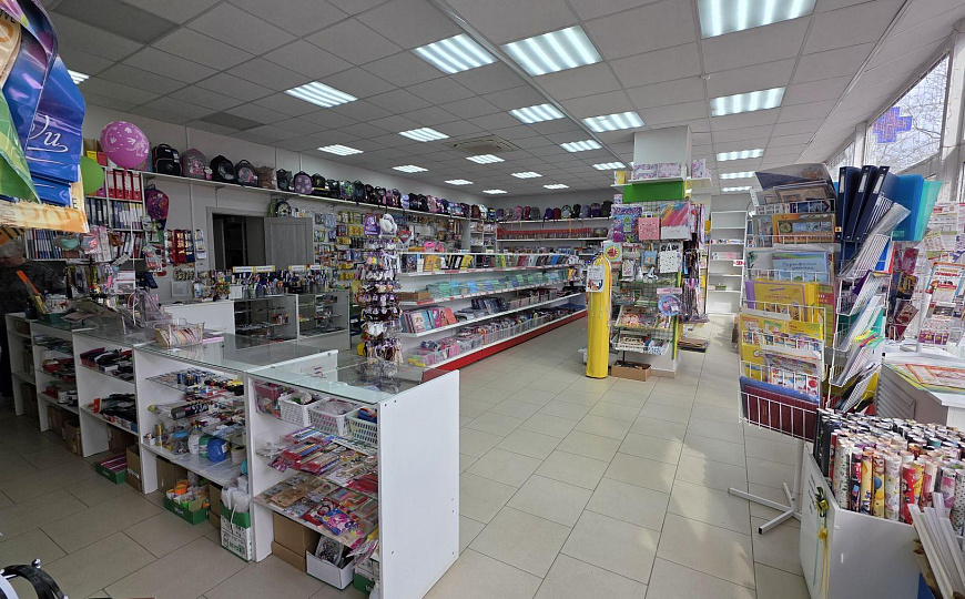 Сдам торговое помещение, 121,3 м² фото