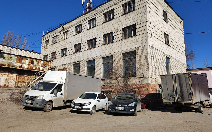 Отдельно стоящее здание на 3-й Дачной, 975,5м фото