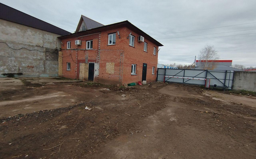 Продается 0,5 га промка с боксом 440 кв.м фото