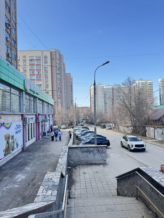 Аренда 200  м на трафике фото