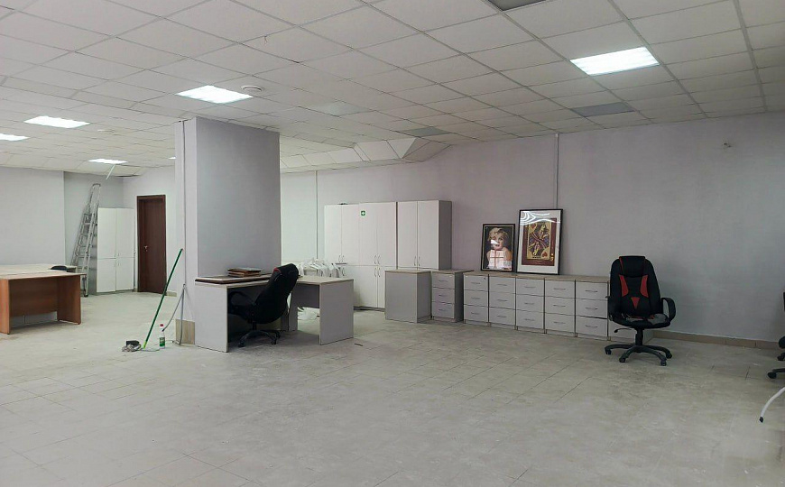 Продам офисное помещение, 830 м² фото