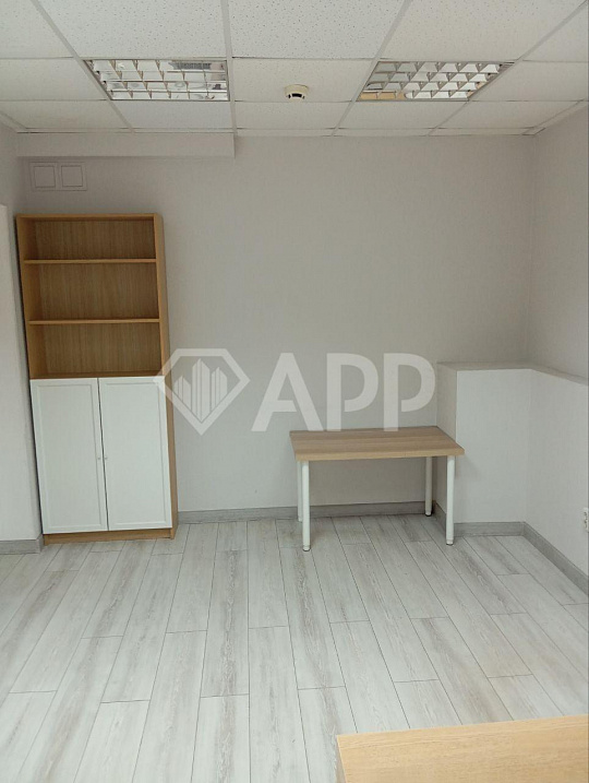 Офис (ПСН) в центре с парковкой фото