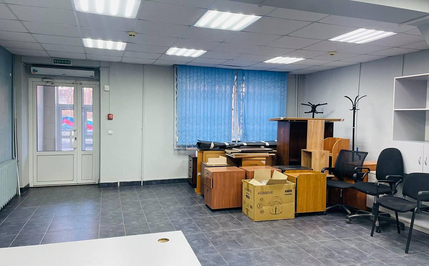 Сдам помещение на 1 линии 219м² фото