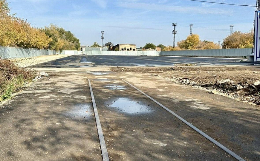 База 800 м2  с ж/д веткой на участке 1,1 га  фото