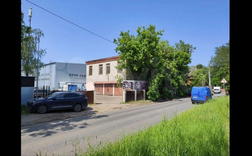 Здание 630 м2 под автосервис + своя территория фото