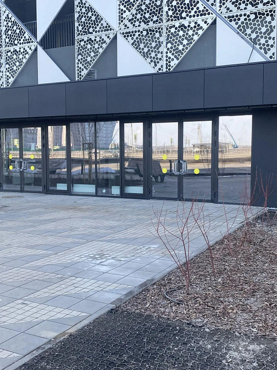 Сдам торговое помещение, 209 м² фото