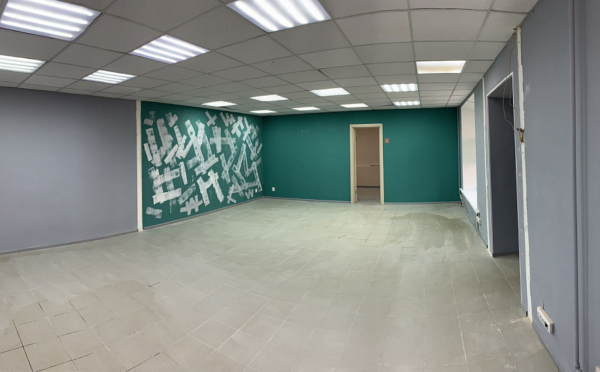 Сдам торговое помещение, 70 м² высокий трафик фото