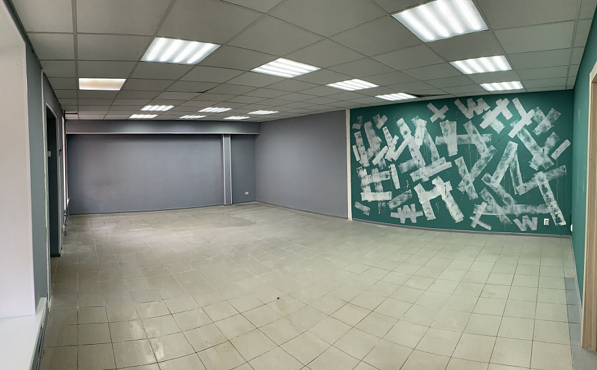 Сдам торговое помещение, 70 м² высокий трафик фото