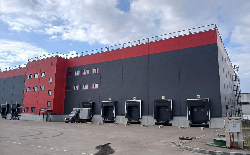 Склада класса "А". Потолки 15 м, нагрузка до 7 т, все коммуникации, охраняемая территория. фото