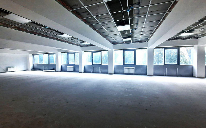 Продам отдельно стоящее здание, 2 000 м² фото