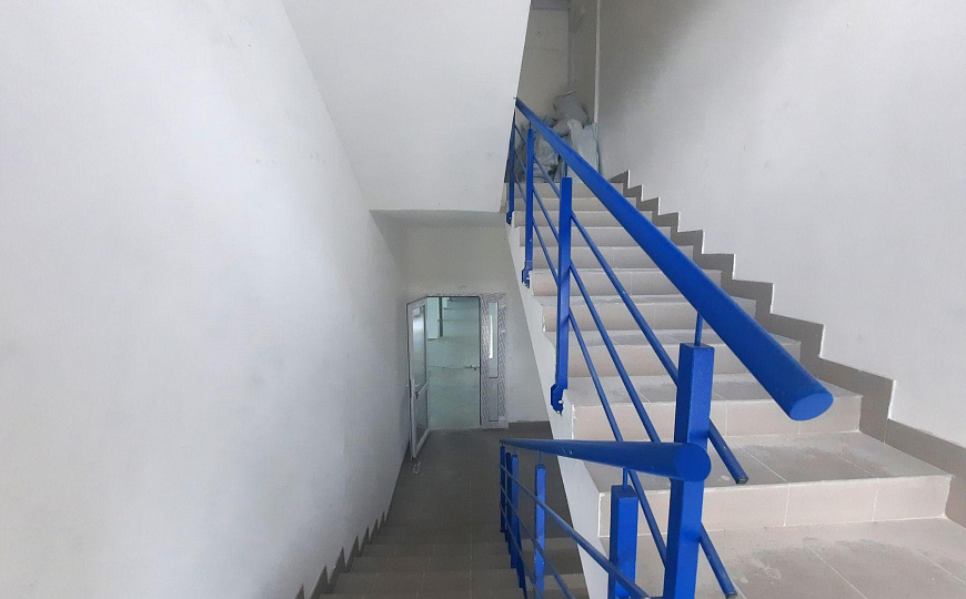 Продам отдельно стоящее здание, 2 000 м² фото