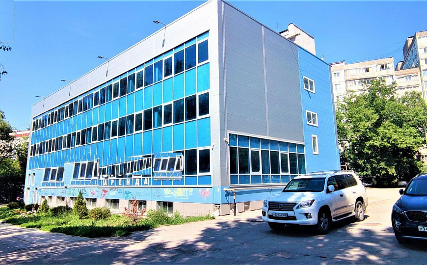 Продам отдельно стоящее здание, 2 000 м² фото