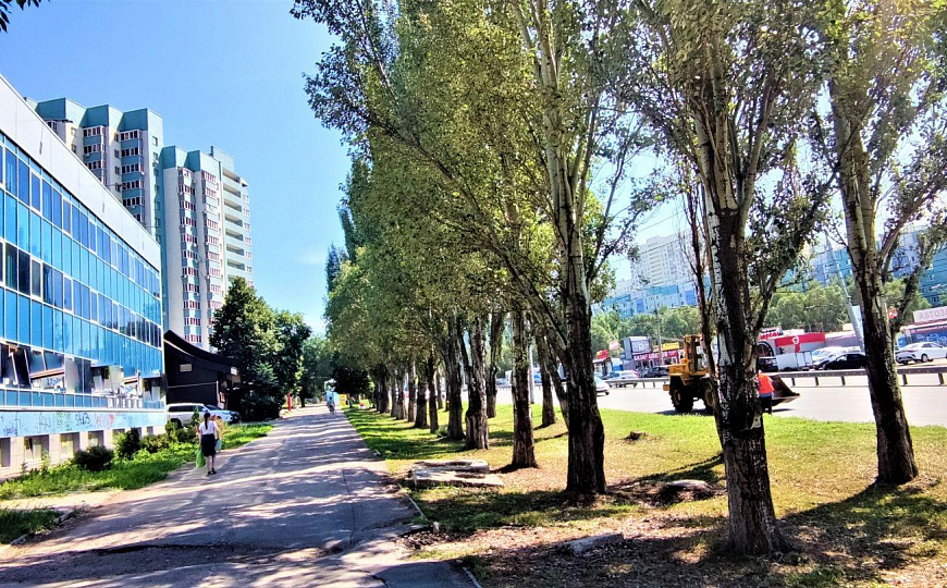 Продам отдельно стоящее здание, 2 000 м² фото