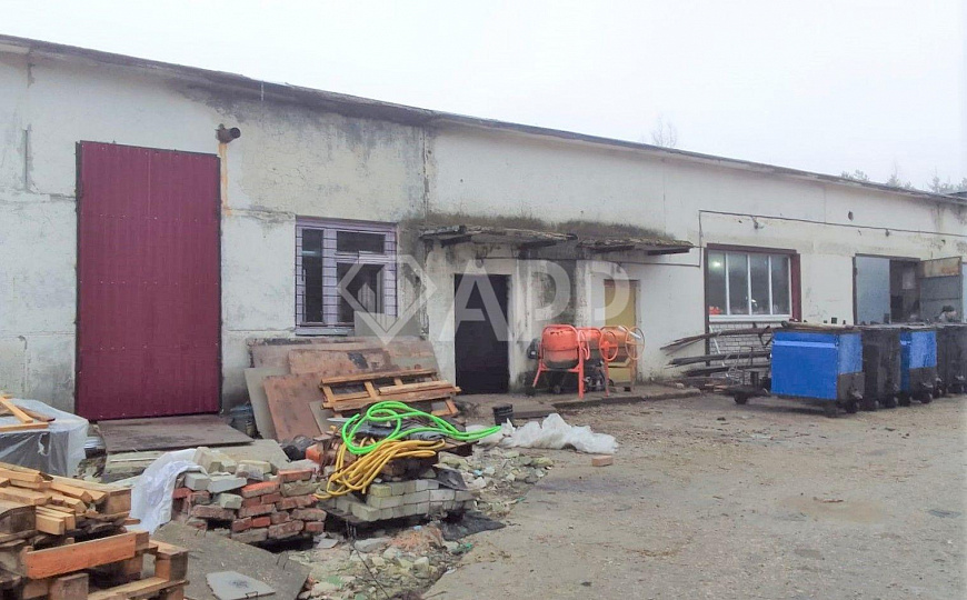 Продам производственное помещение, 1 500 м² фото
