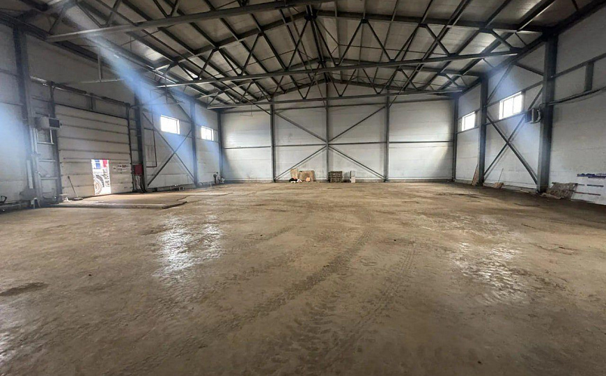 Склад 1100 м² у МКАД. 300 или 710 м². Коммуналка включена фото