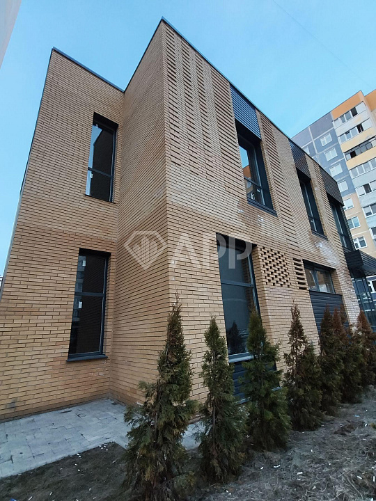 Продам отдельно стоящее здание, 290 м² фото