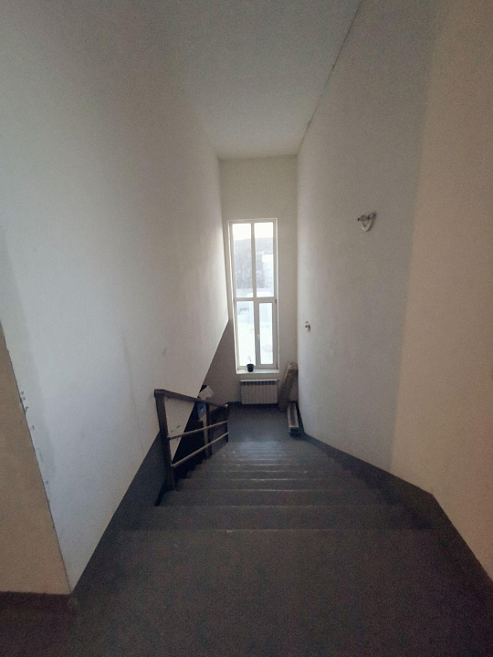 Продам отдельно стоящее здание, 920 м² фото