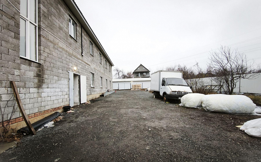 Продам отдельно стоящее здание, 920 м² фото