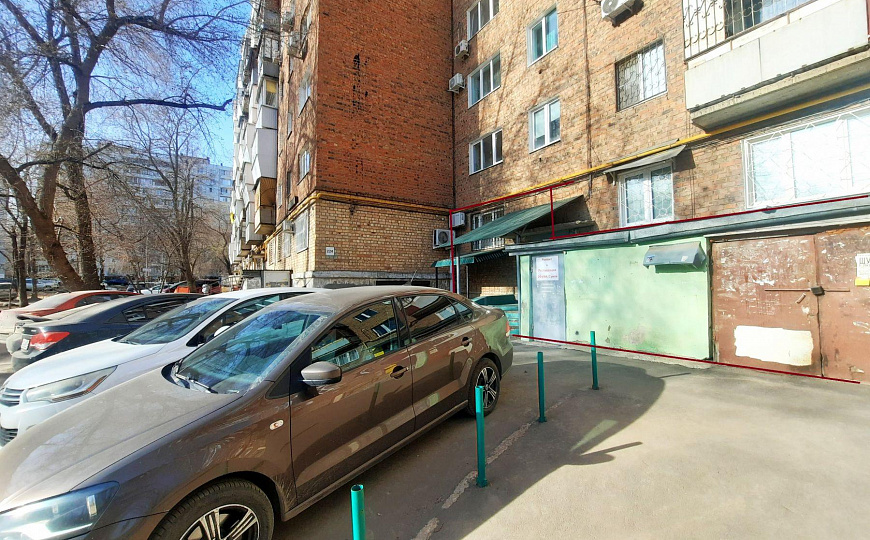  Торговый центр, 1 300 м² фото