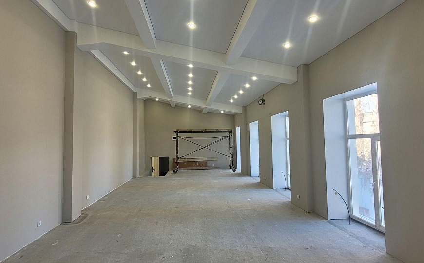 Набережная 170 м² фото