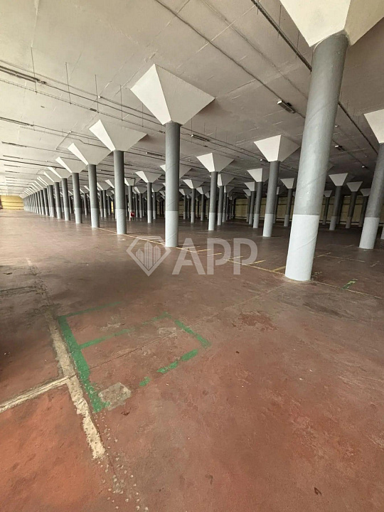 Сдам складское помещение, 9 000 м² фото