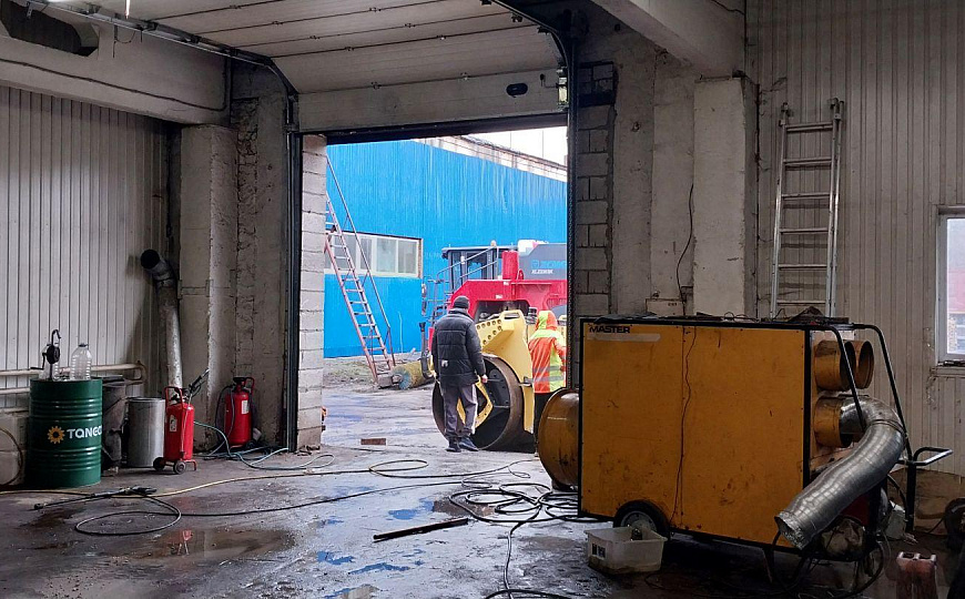 База (производство, склад, офис). Земля 1,5 Га фото