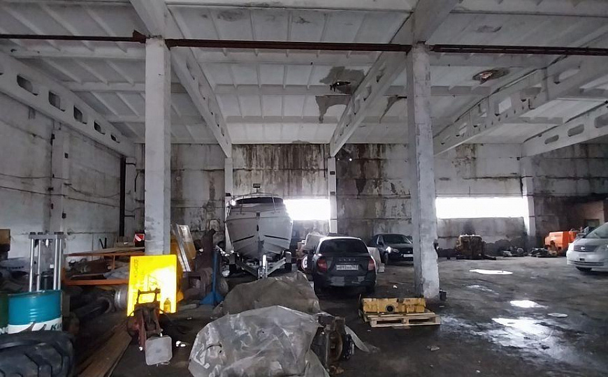 База (производство, склад, офис). Земля 1,5 Га фото