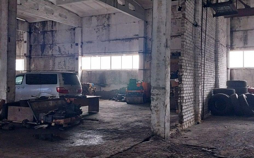 База (производство, склад, офис). Земля 1,5 Га фото