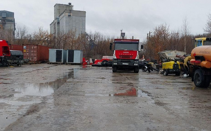 База (производство, склад, офис). Земля 1,5 Га фото