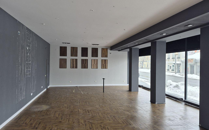 Торговая площадь 269м2 фото