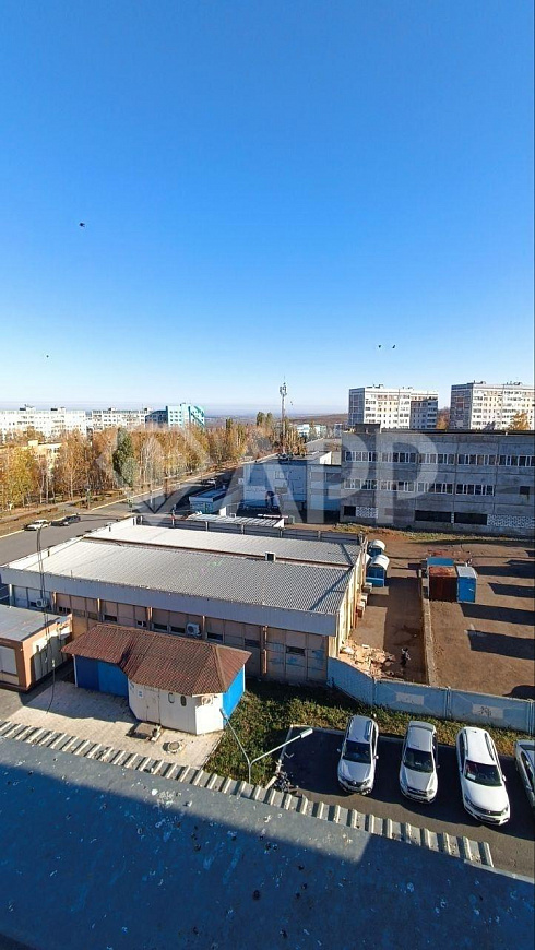 800м², в центре города, с арендаторами фото