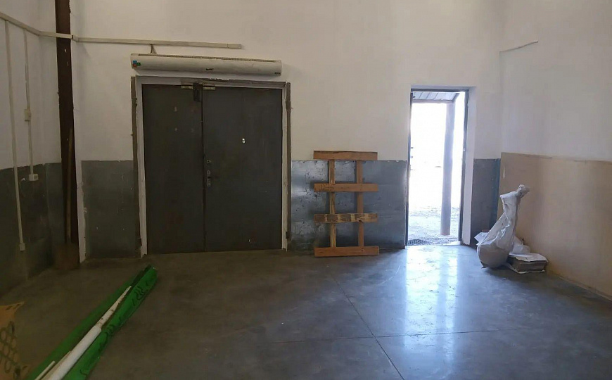 Помещение свободного назначения, отдельностоящее здание фото