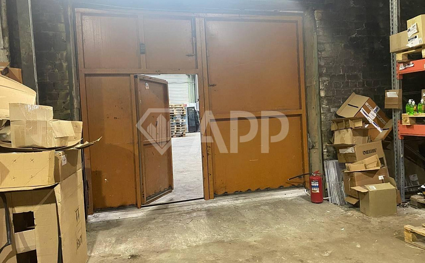 Тёплый большой склад, 450 р.за кВм фото