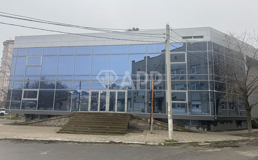 Сдам отдельно стоящее здание, 1 132,7 м² фото