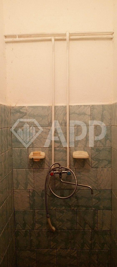 Продам отдельно стоящее здание, 317,7 м² и З/У 1069 м² фото