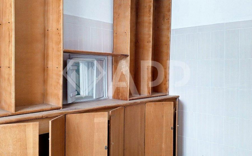 Продам отдельно стоящее здание, 317,7 м² и З/У 1069 м² фото