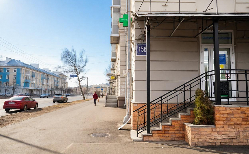 Сдам торговое помещение (70 м²) с высоким трафиком фото