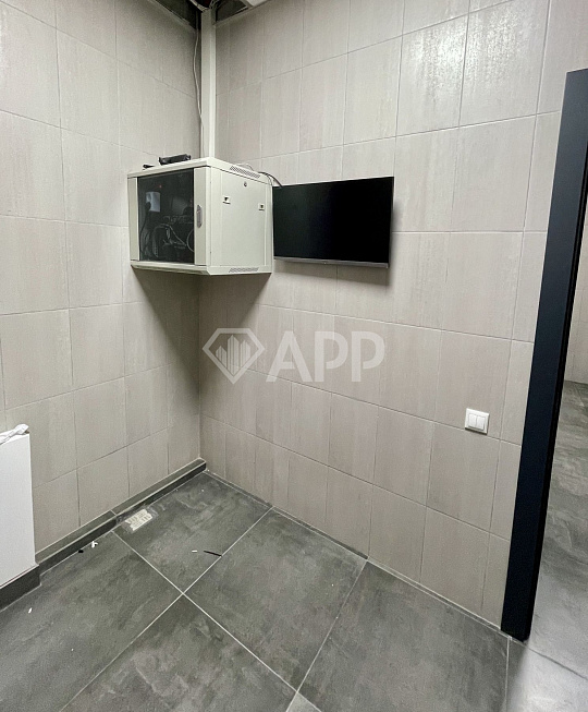 Здание на Красной поляне 713 м² фото