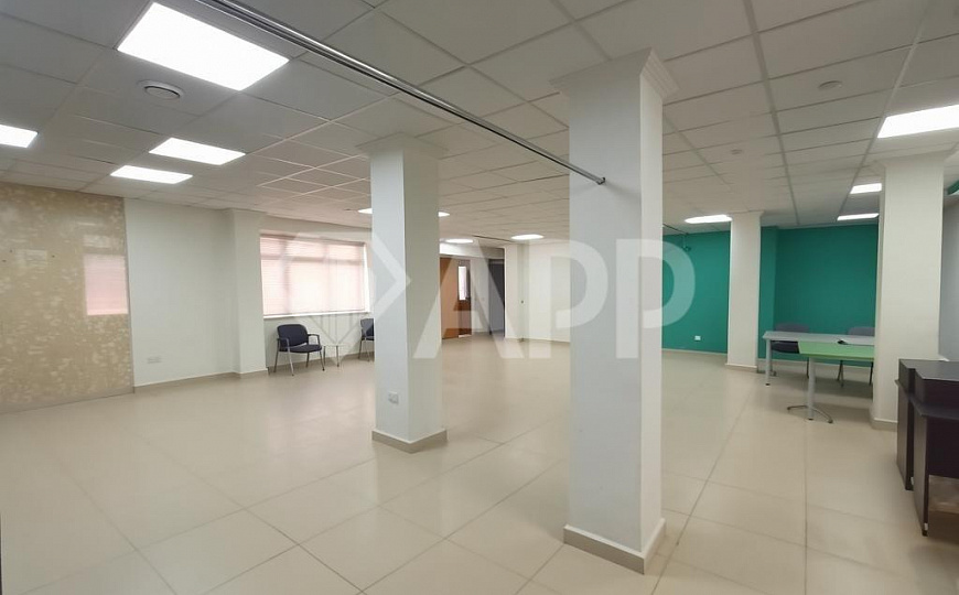Сдам помещение свободного назначения, 213 м² фото