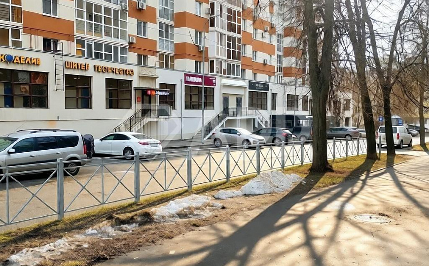 Сдам помещение свободного назначения, 213 м² фото