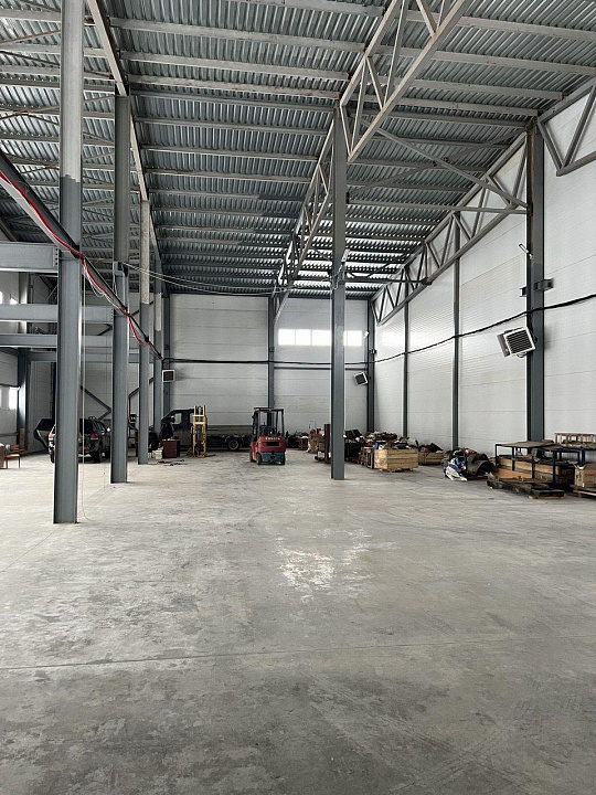 Складское помещение 853 м² фото