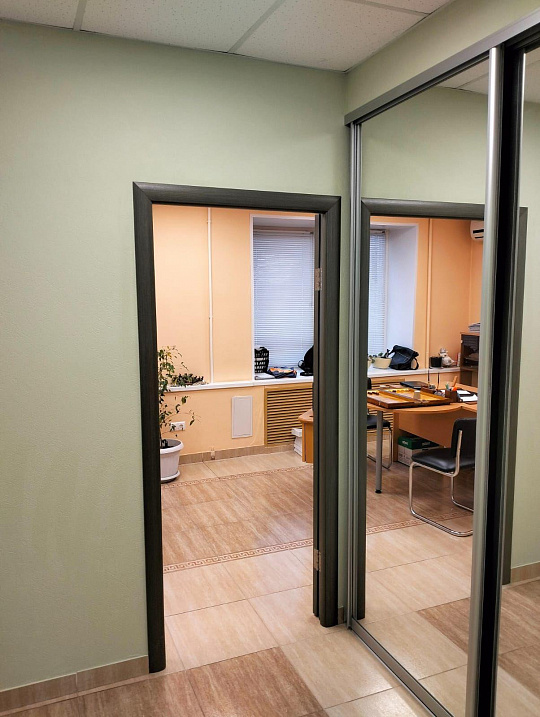 Офисное помещение 53 м² фото