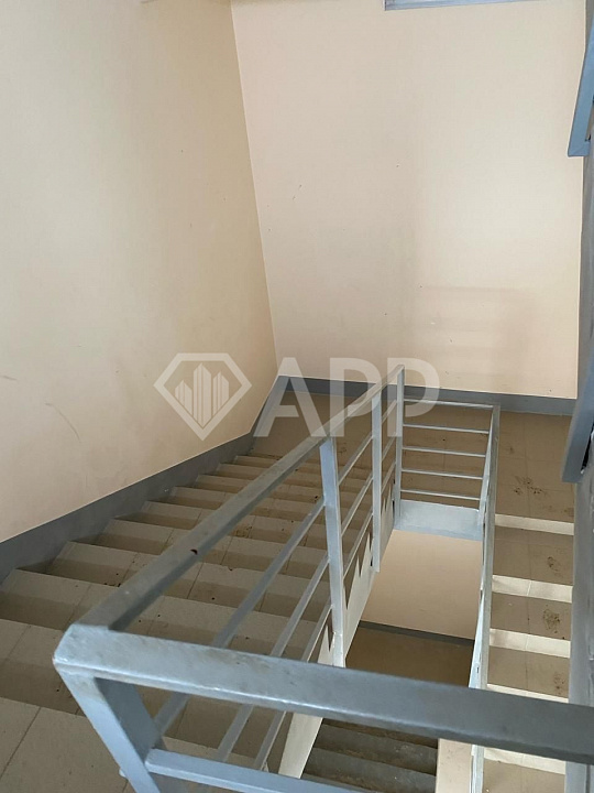 На первой линии продается здание с з/у фото