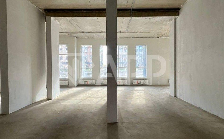 Продаю торговое помещение, 64,9 м² на Западном обходе фото